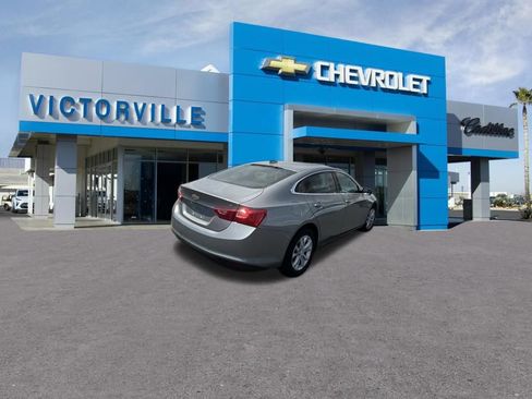 Used 2024 Chevrolet Malibu LT FWD image 5