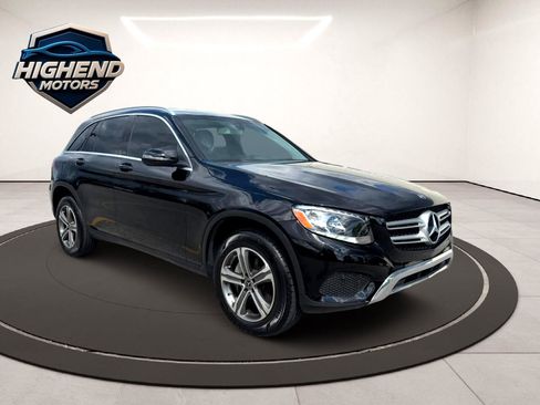 Used 2019 Mercedes-Benz GLC 300 4MATIC image 8