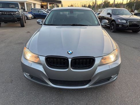 Used 2010 BMW 328i xDrive Sedan image 8