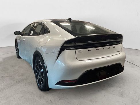New 2026 Toyota Prius Plug-In Hybrid image 3