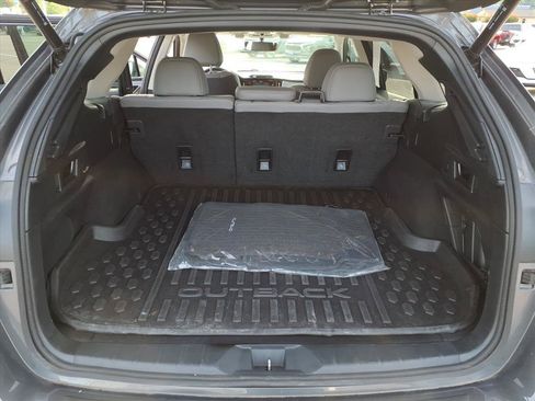 Used 2022 Subaru Outback Limited w/ Popular Package #2 AWD/4WD image 6