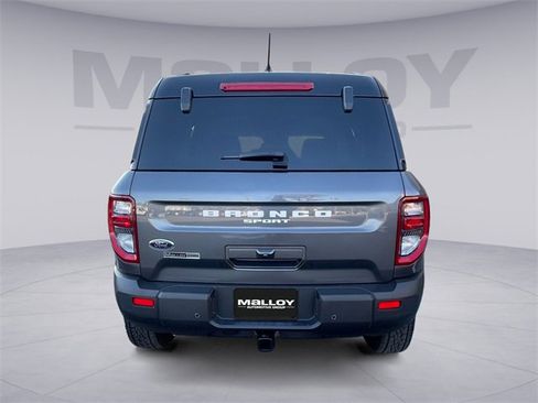 Used 2025 Ford Bronco Sport Badlands image 4