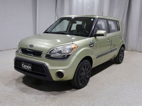 Used 2012 Kia Soul FWD image 7
