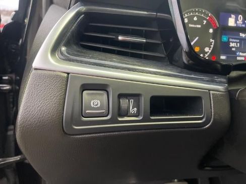 Used 2023 Cadillac XT5 Premium Luxury image 17