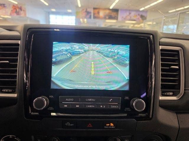 Used 2023 Nissan Frontier SV w/ Technology Package AWD/4WD image 21
