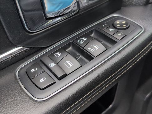 Used 2017 RAM 3500 Laramie image 14