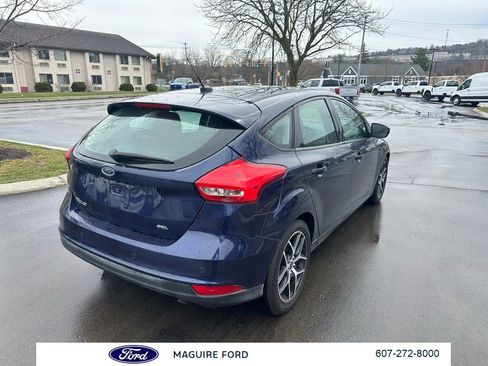 Used 2017 Ford Focus SEL image 5