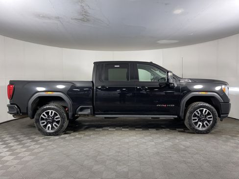 Used 2022 GMC Sierra 2500 AT4 w/ AT4 Preferred Package image 5