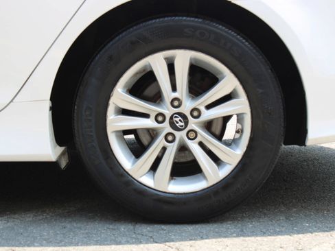 Used 2014 Hyundai Sonata GLS FWD image 22