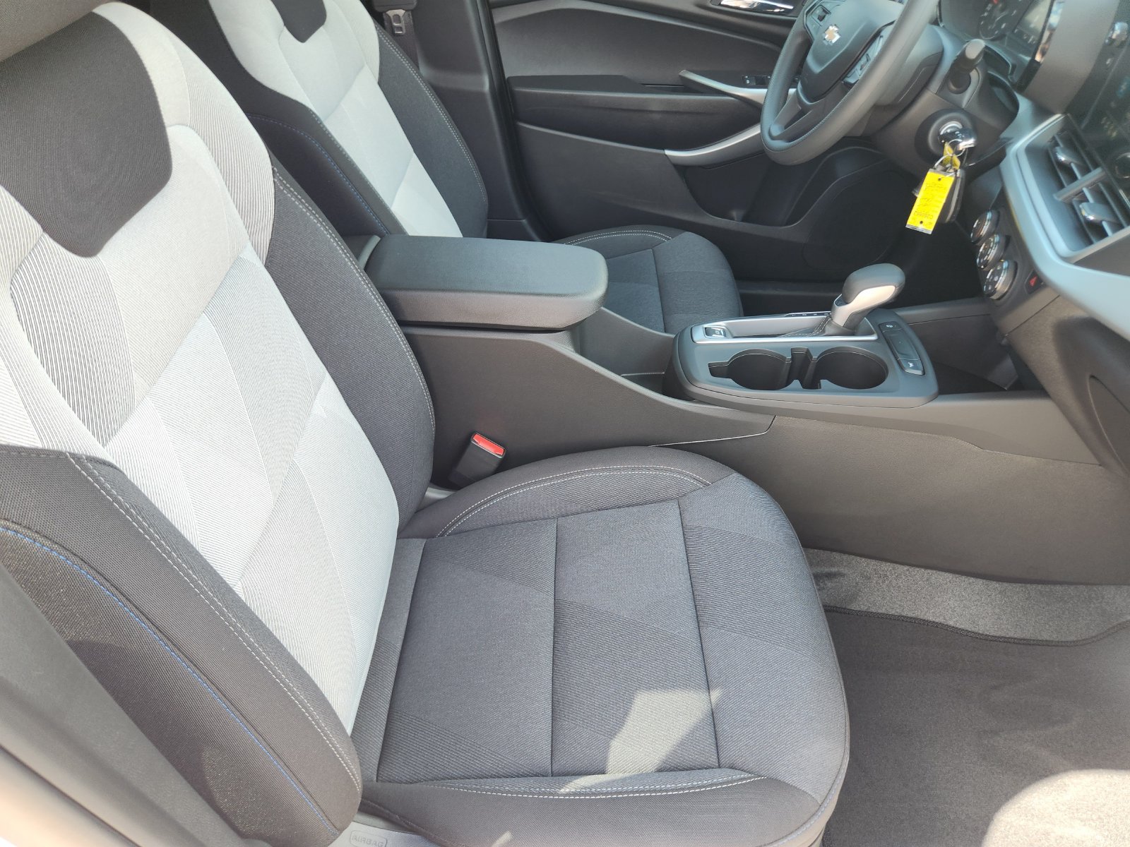 New 2026 Chevrolet Trax LS w/ LS Convenience Package FWD image 14