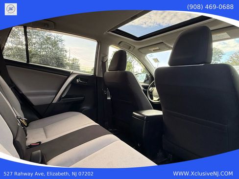 Used 2017 Toyota RAV4 XLE image 25