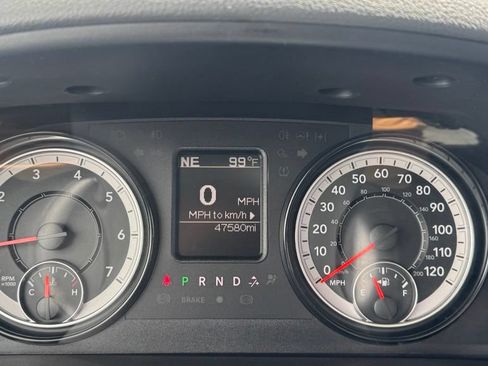 Used 2020 RAM 1500 Tradesman w/ Popular Equipment Group RWD image 17