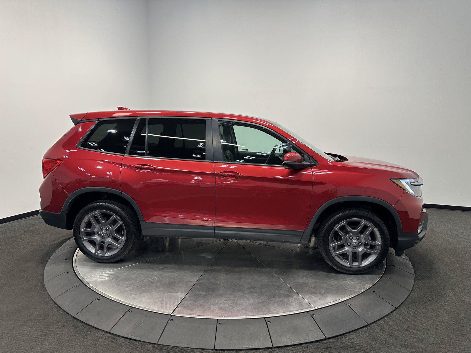 Certified 2023 Honda Passport EX-L image 8