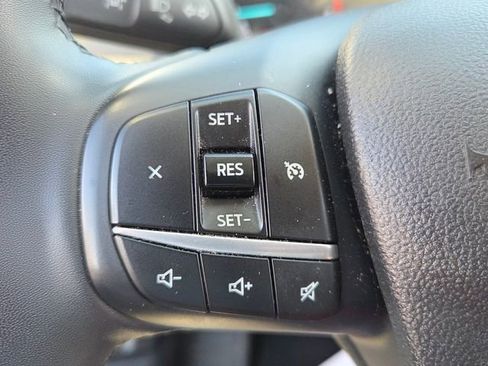 Used 2022 Ford Escape SE w/ Convenience Package FWD image 23