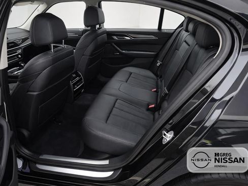 Used 2019 BMW 740i xDrive w/ Executive Package AWD/4WD image 15