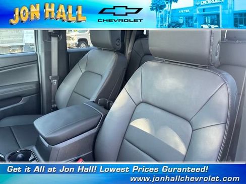 New 2025 Chevrolet Colorado LT w/ LT Convenience Package image 19