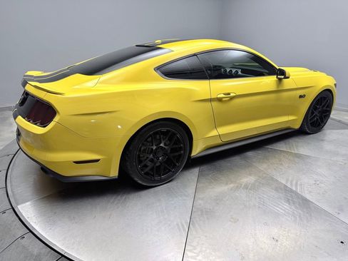Used 2015 Ford Mustang GT Premium w/ Equipment Group 401A RWD image 5