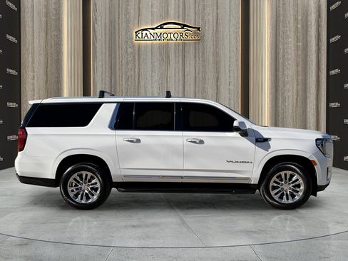 Used 2022 GMC Yukon XL SLT w/ SLT Luxury Package image 8