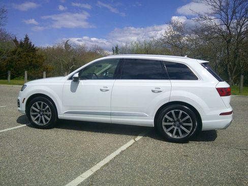 Used 2019 Audi Q7 3.0T Premium Plus w/ Premium Plus Package image 15