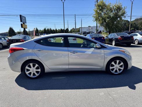 Used 2013 Hyundai Elantra Limited image 5