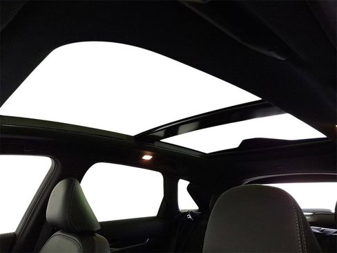 New 2025 INFINITI QX50 Sport image 12