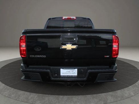 Used 2020 Chevrolet Colorado Z71 image 8