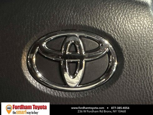 Used 2023 Toyota Camry XLE AWD/4WD image 34