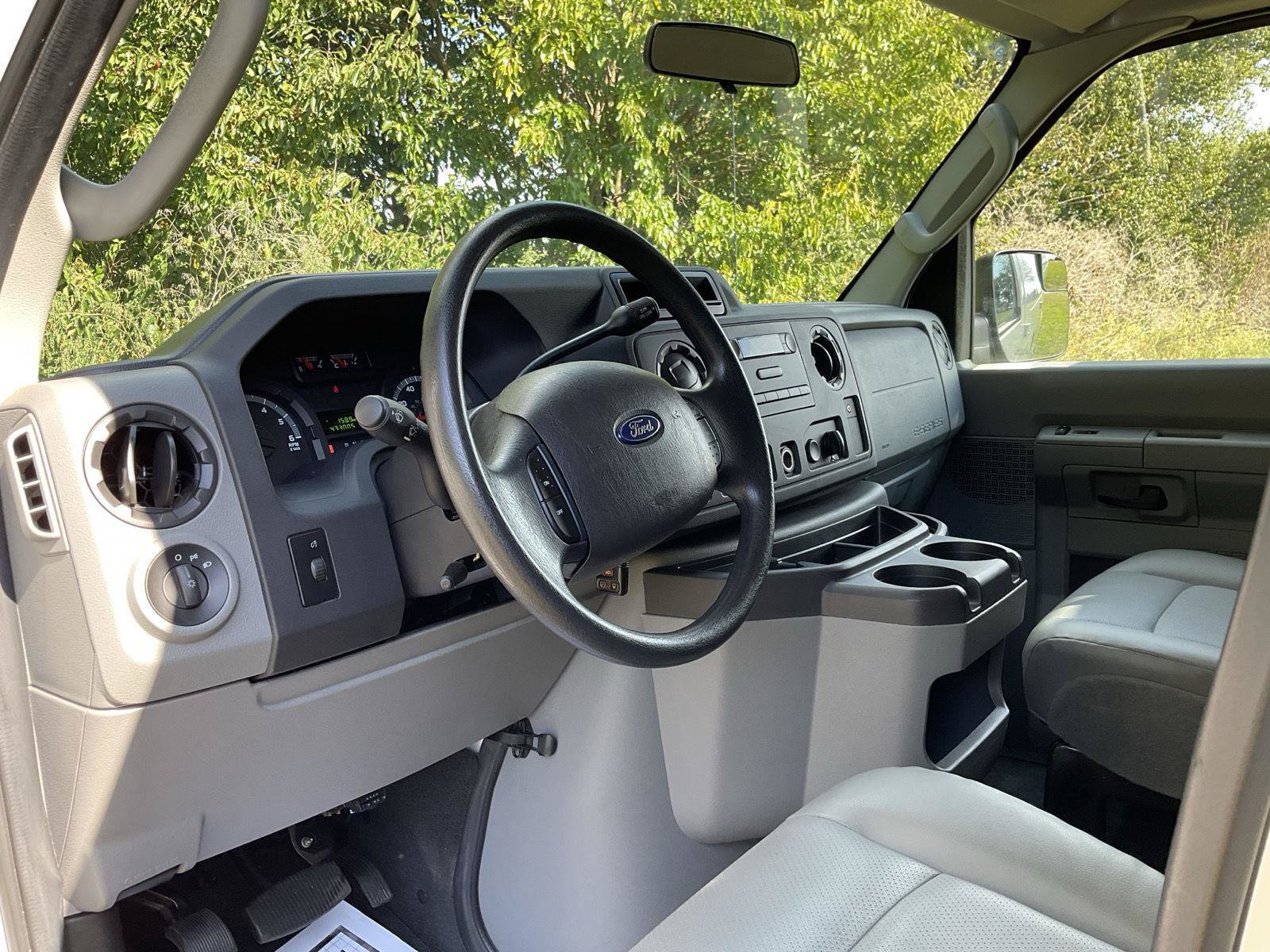Used 2012 Ford E-350 and Econoline 350 Extended Super Duty w/ Commercial Cargo Van Pkg RWD image 11