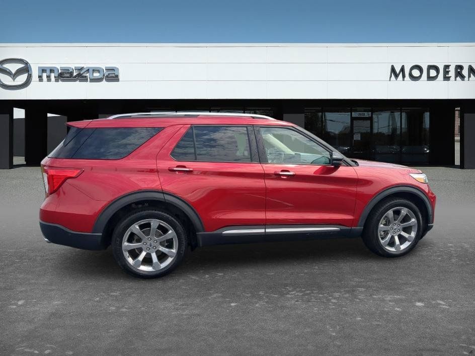Used 2020 Ford Explorer Platinum w/ Premium Technology Package AWD/4WD image 6