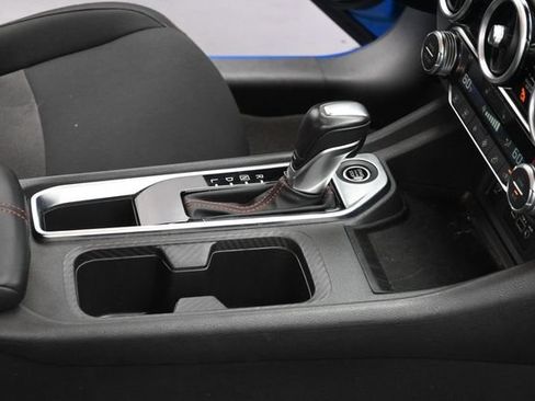 Used 2025 Nissan Sentra SR FWD image 36