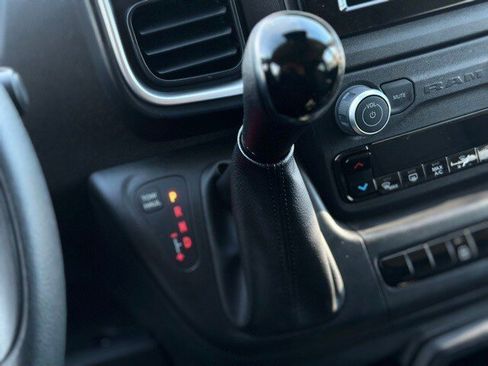 New 2026 RAM ProMaster 2500 w/ Quick Order Package 22G SLT image 12