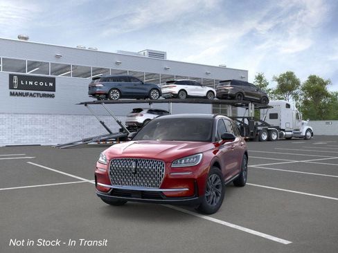 New 2026 Lincoln Corsair Premiere image 2