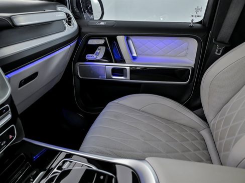 Used 2023 Mercedes-Benz G 63 AMG AMG G 63-WHITE ON WHITE! image 40