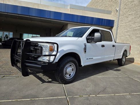 Used 2021 Ford F350 XL image 2
