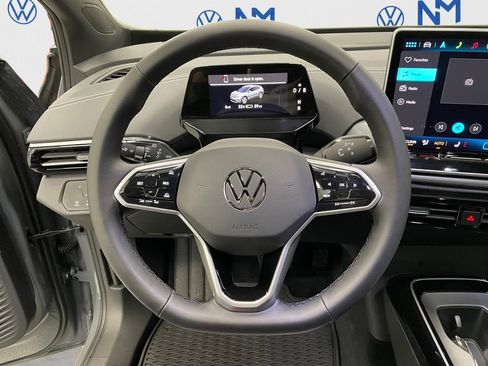 New 2025 Volkswagen ID.4 Pro image 10