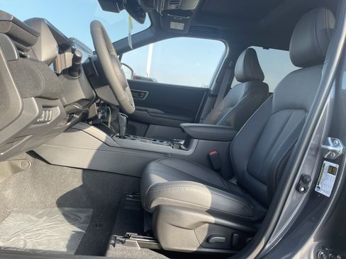 New 2026 Subaru Outback Limited image 12