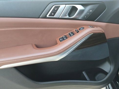 Used 2023 BMW X5 sDrive40i image 13