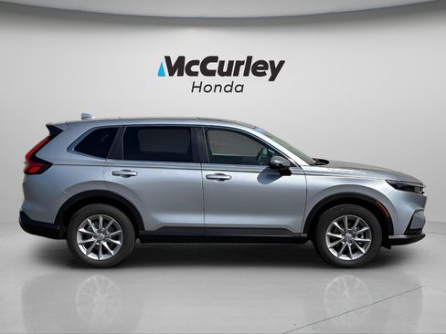 Certified 2026 Honda CR-V EX image 2