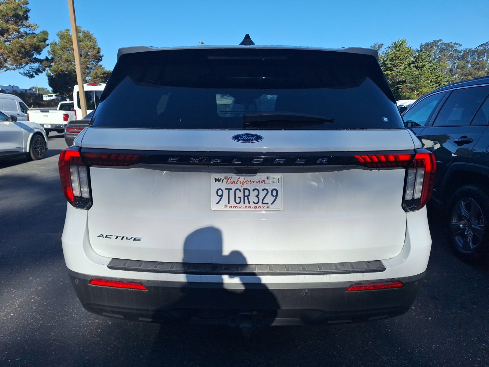 Used 2025 Ford Explorer Active RWD image 7
