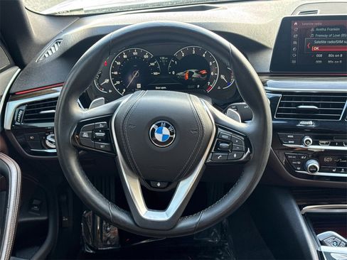 Used 2018 BMW 540i image 24