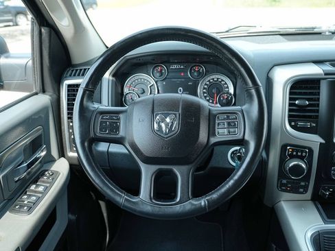 Used 2018 RAM 1500 Big Horn AWD/4WD image 33