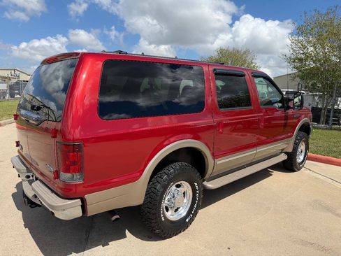 Used 2002 Ford Excursion Limited AWD/4WD image 10
