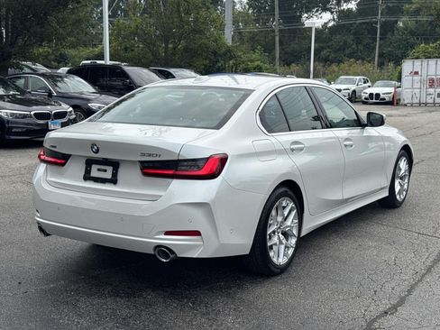 Used 2025 BMW 330i xDrive Sedan AWD/4WD image 5