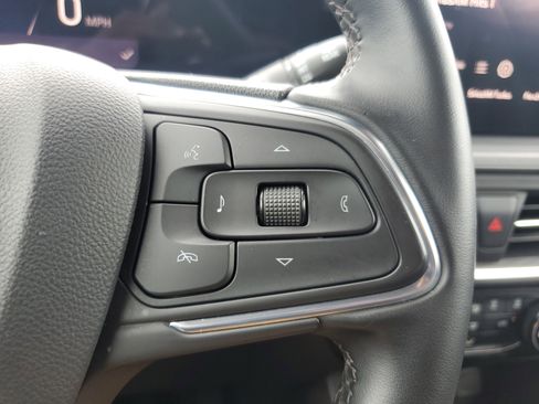 Used 2024 Buick Encore GX Sport Touring image 21