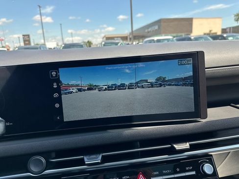 Used 2025 Hyundai Tucson Limited AWD/4WD image 66