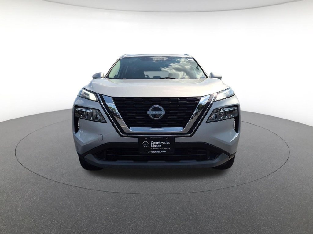Used 2023 Nissan Rogue SV w/ SV Premium B Package AWD/4WD image 2