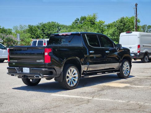 Used 2021 Chevrolet Silverado 1500 High Country w/ Technology Package AWD/4WD image 5