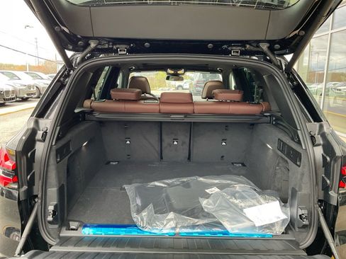 New 2026 BMW X5 xDrive50e w/ Executive Package image 15