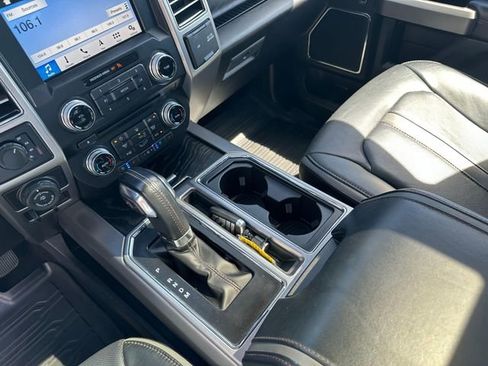 Used 2018 Ford F150 Platinum AWD/4WD image 19