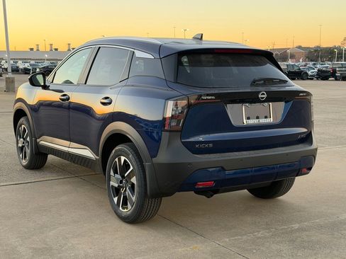 New 2026 Nissan Kicks SV image 6
